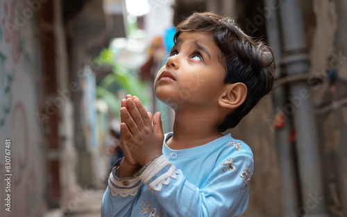 praying one boy