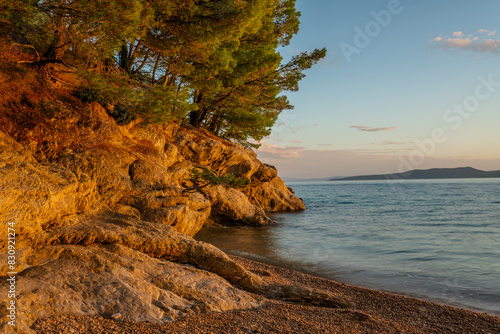 Fototapeta Naklejka Na Ścianę i Meble -  The beautiful Adriatic coast in Croatia near the resort of Makarska.