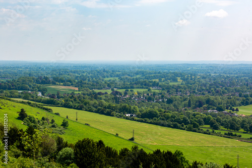 Quadro su tela Landscape view of the English countryside on a warm spring day, Image shows a be