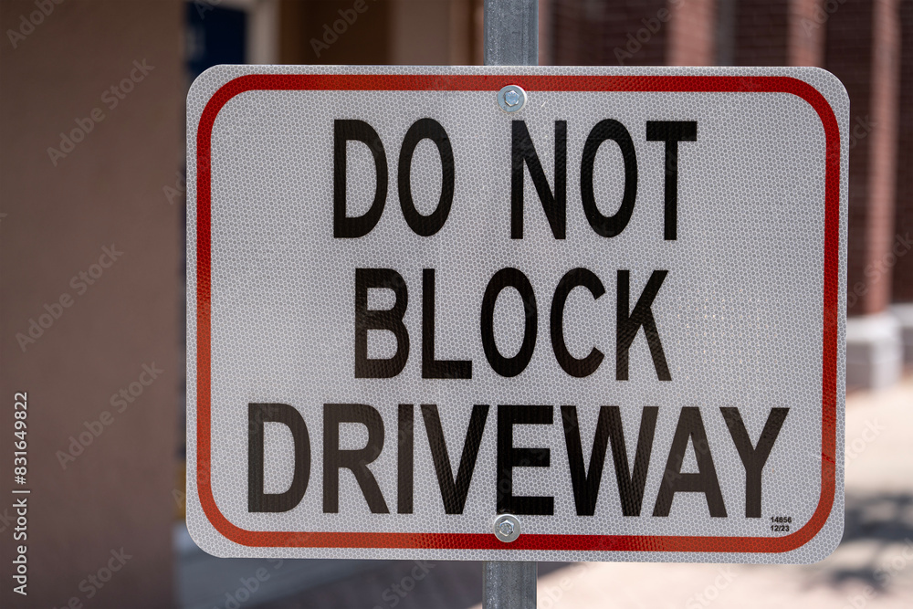 Do Not Block Driveway Sign In Red And White Do Not Block Driveway Sign In Red And White