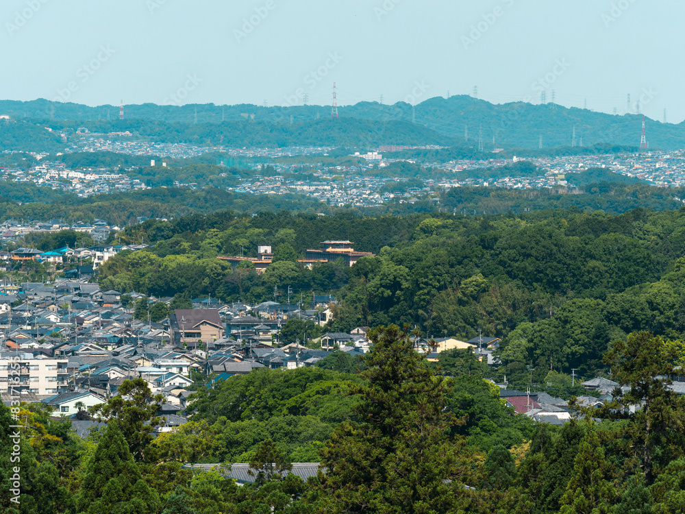 奈良公園から見る奈良市の街並み
