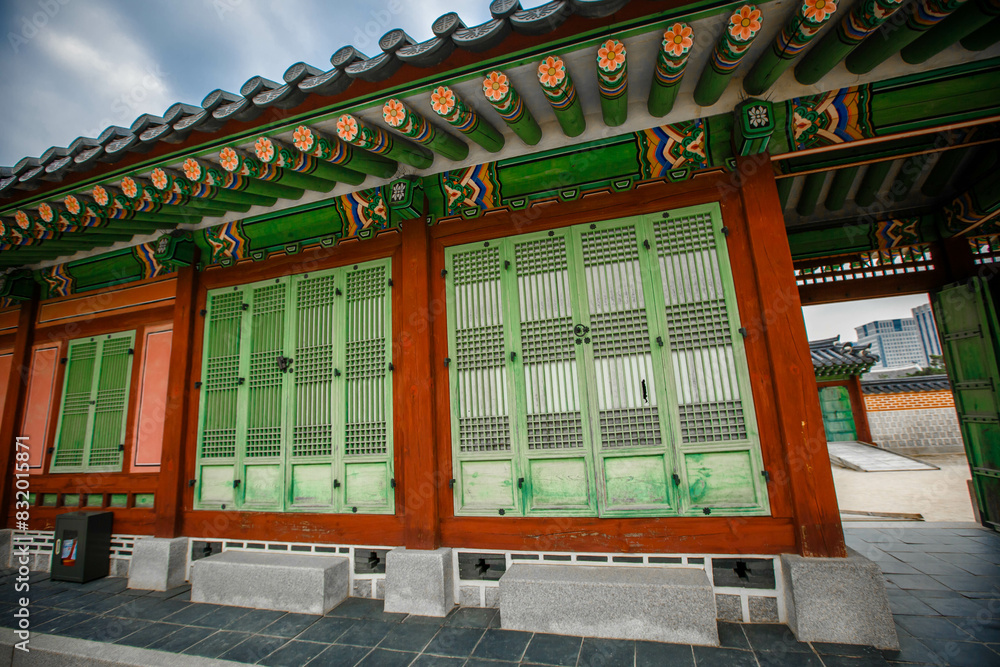 the side doors and walls of Gyeongbokgung Palace