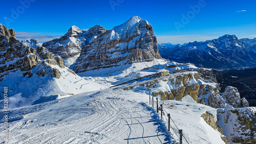 Mount Lagazuoi, Ampezzo Dolomites Natural Park, UNESCO World Heritage Site, Veneto, Dolomites, Italy