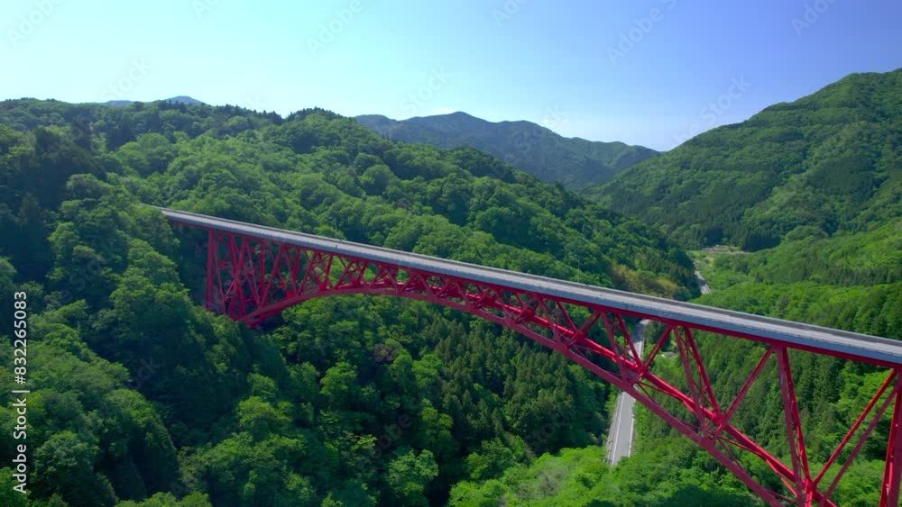5月のオロチループ橋 5月のオロチループ橋