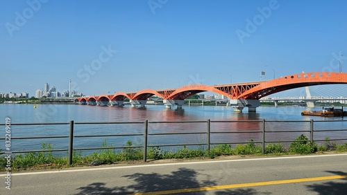 Photography 서울 한강공원에서 바라본 교량이 있는 경치