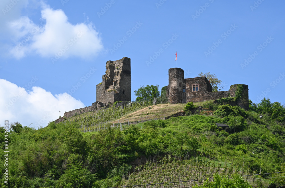 Burgruine Coraidelstein in Klotten an der Mosel Burgruine Coraidelstein in Klotten an der Mosel