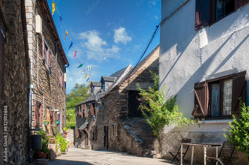 Vilamos is a Spanish municipality in the Valle de Arán region, in the province of Lérida, Catalonia, Spain. Vilamos is a Spanish municipality in the Valle de Arán region, in the province of Lérida, Catalonia, Spain.