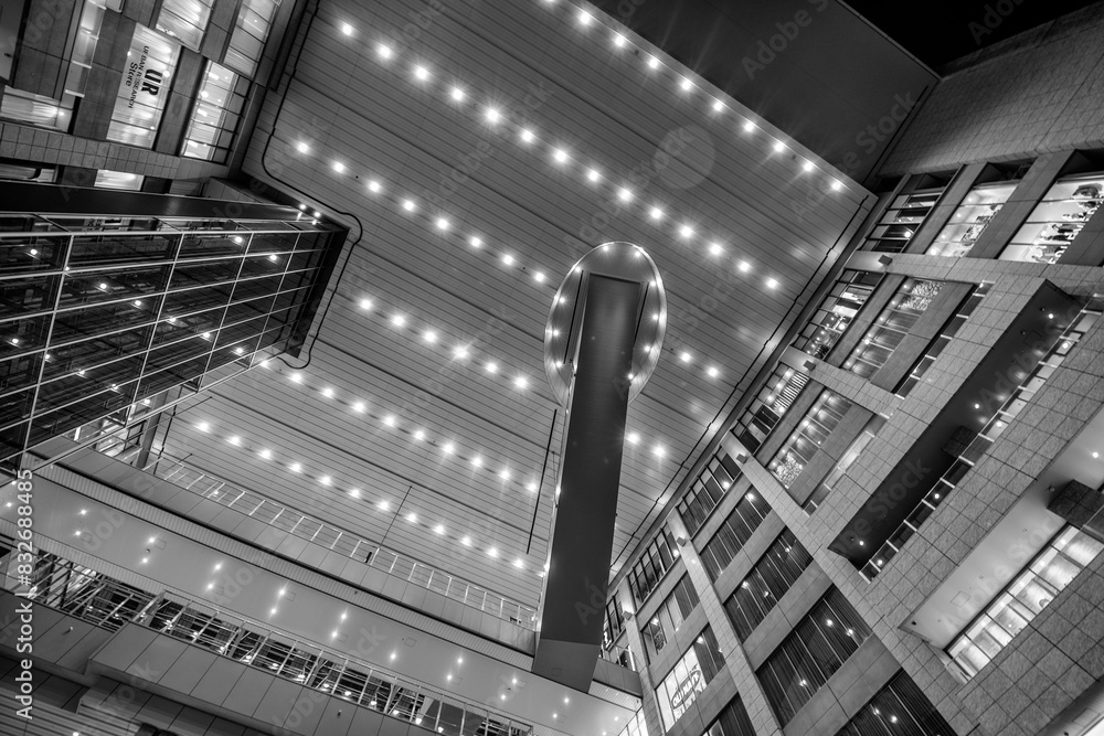 Fototapeta premium Osaka, Japan - May 26, 2016: Interior of Umeda sky building