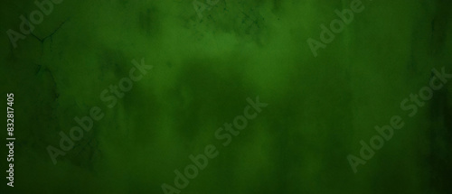 濃い緑色の背景またはスプレー ペイントのテクスチャ。緑のグランジ背景と抽象的な濃い緑色のマテリアル テクスチャ背景。 © Fabian