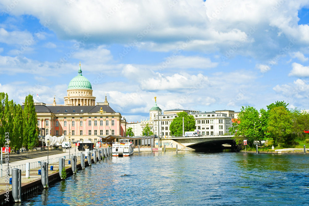 Fototapeta premium Hafenbecken in Potsdam
