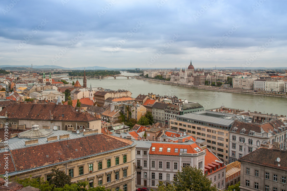 Fototapeta premium Cityscape in panorama Buda and pest in Budapest