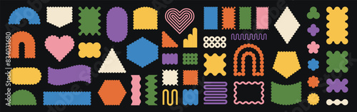 Set of scallop edge shapes. Retro brutalism figures, squiggle forms, zigzag borders, groovy frames. Vector futuristic elements of memphis style.