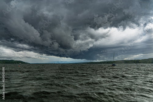 Sturmwarnung am Starnberger See