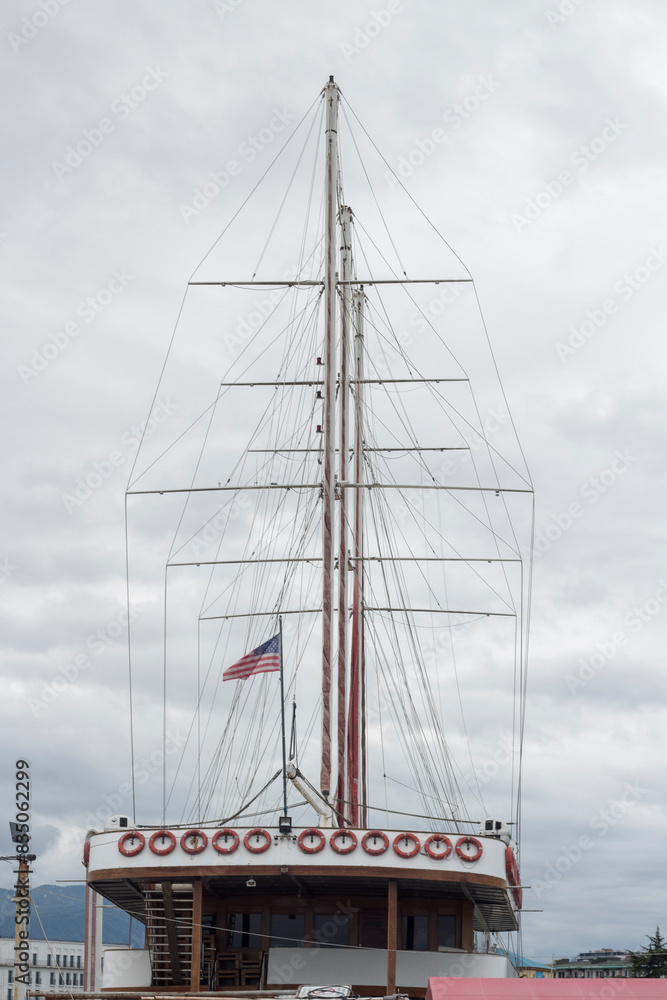 Obraz premium ship on the sea