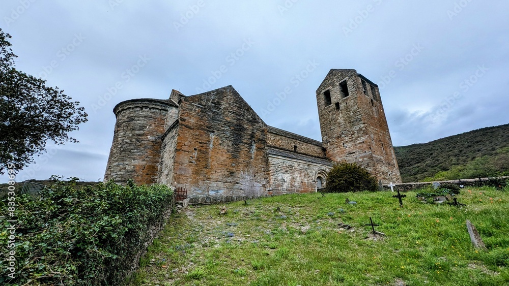 PRIEURE DE SERRABONA - BOULE-D'AMONT (Pyrénées-Orientales) PRIEURE DE SERRABONA - BOULE-D'AMONT (Pyrénées-Orientales)