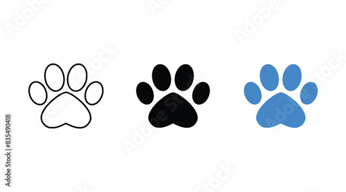 Paw icon set vector. paw print sign and symbol. dog or cat paw. Black PNG Silhouette