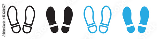 Imprint soles shoes icon line art vector