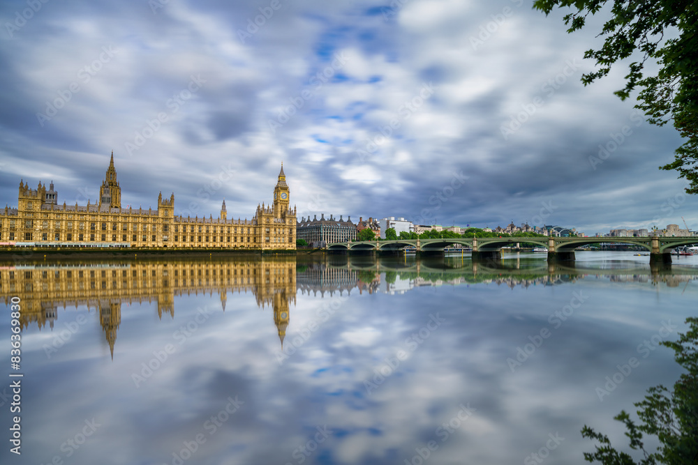 Fototapeta premium Big Ben and Westminster parliament in London. Great Britain