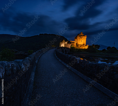 Eilean Donan castle photo