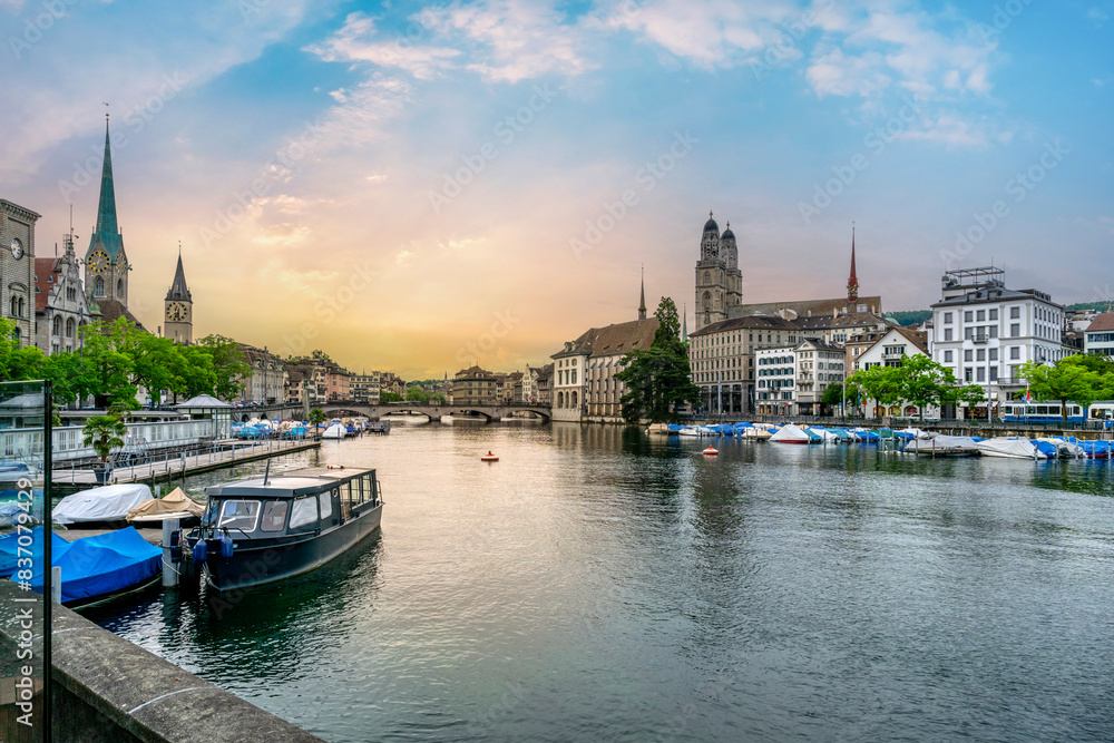 Fototapeta premium The city of Zurich, Switzerland,