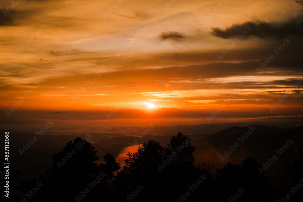 Fototapeta premium sunset in the mountains