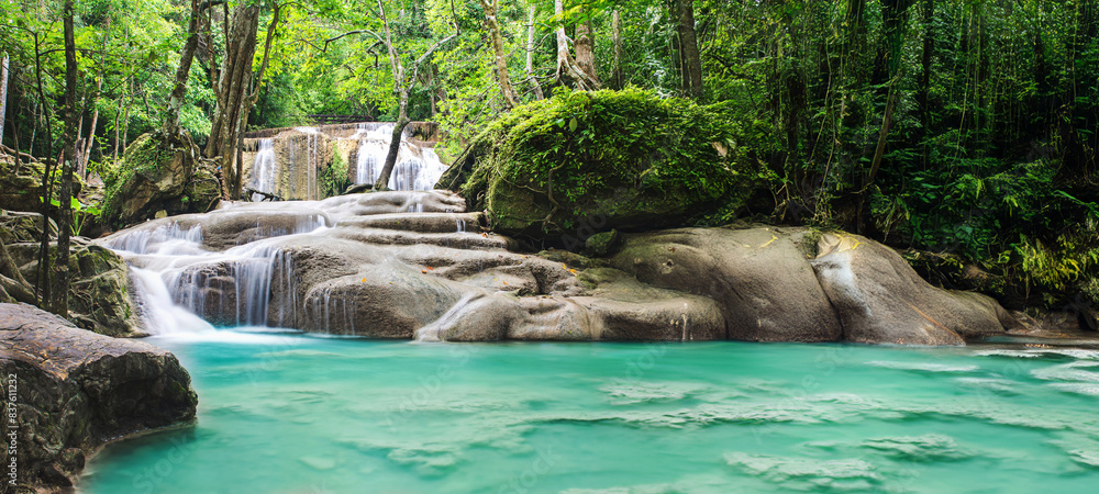 Naklejka premium Erawan Waterfall is one of the most beautiful waterfalls in Thailand