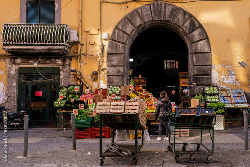 Fototapeta Naklejka Na Ścianę i Meble -  Street food in Naples in street market