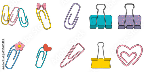 Flat Paper Clip Element