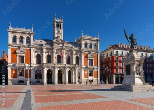 Принти на полотні view of the town hall and the Plaza Mayor in downtown Valladolid