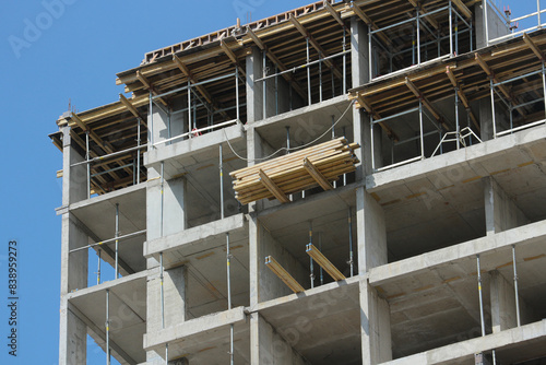 Multi-storey residential building under construction. © d_odin