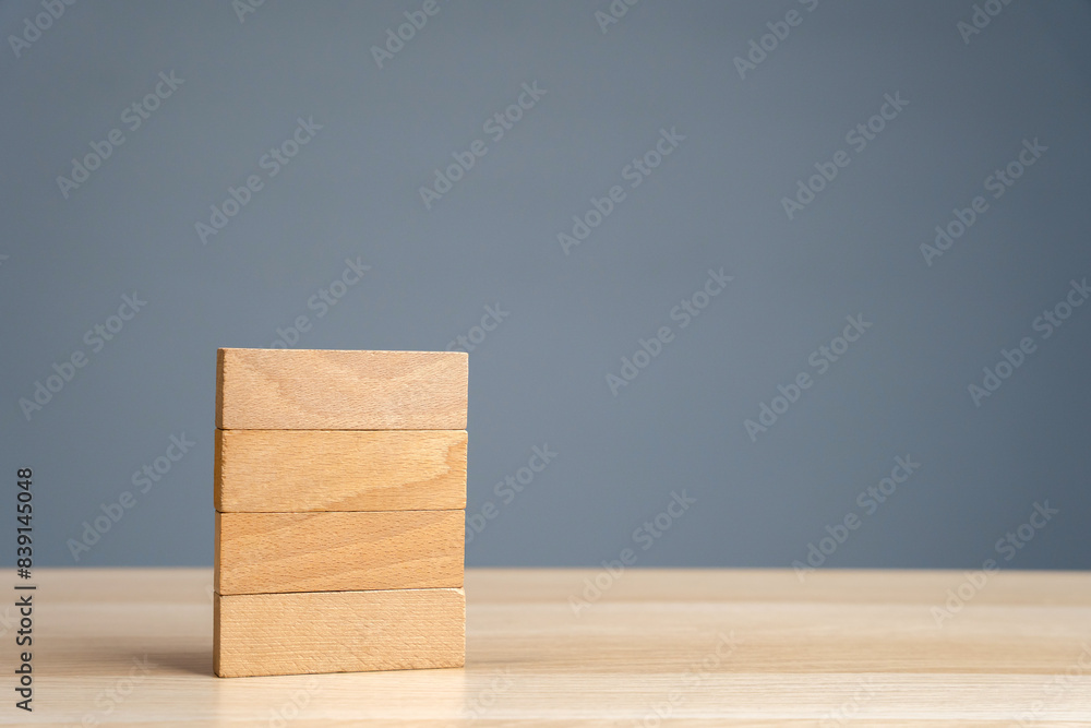 Empty wooden blocks. Management of risks. Business management concept. Planning and strategy. Setting and achieving goals. Performance. Copy space Empty wooden blocks. Management of risks. Business management concept. Planning and strategy. Setting and achieving goals. Performance. Copy space