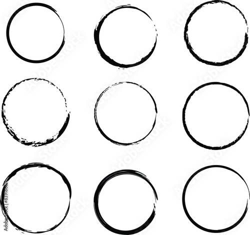 Grunge circles brush set. Black circle frames. Round line of black paint. Grunge round shapes. Circular ink brush stroke fro design elements. Vector illustration.