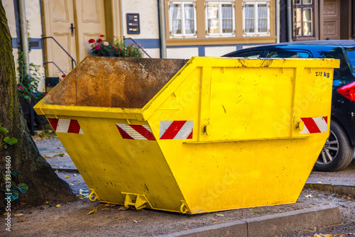 Konstfotografi Yellow container