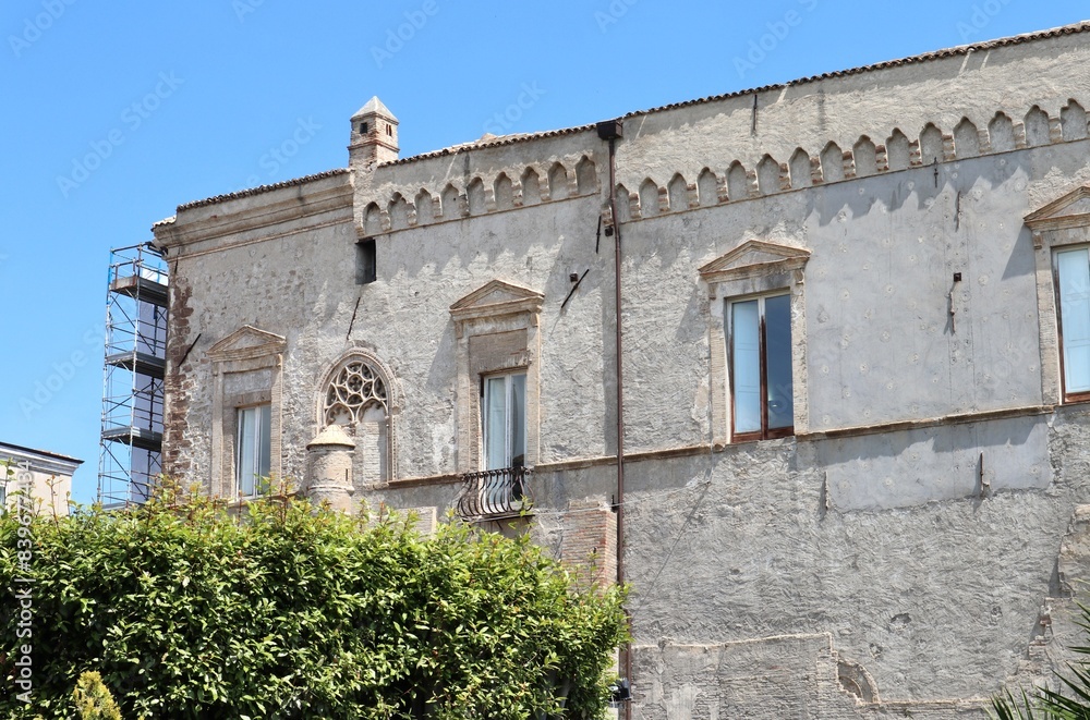 Vasto - Scorcio di Palazzo d'Avalos dal giardino