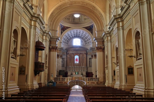 Obraz na płótnie Vasto - Interno della Chiesa di Santa Maria Maggiore w salonie