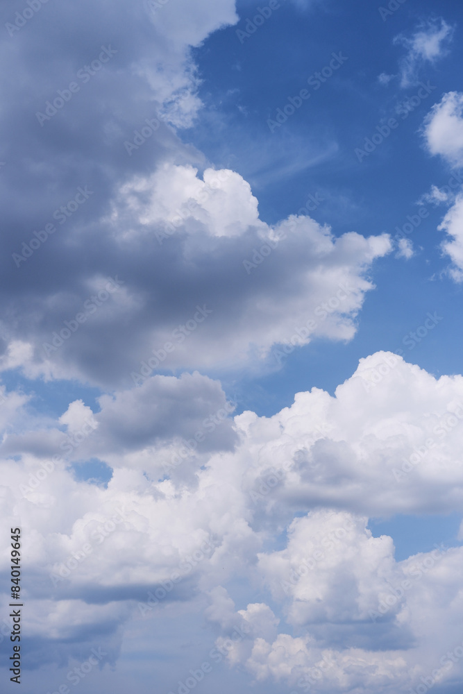 Obraz premium the sky is blue with white clouds. sky background. background image