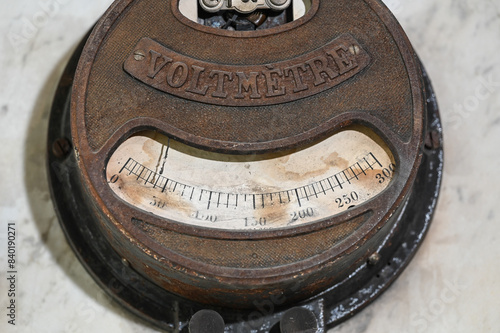 voltmetre compteur energie electricité