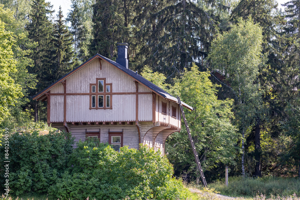 Wooden cabin in Suomenlinna (Finland)