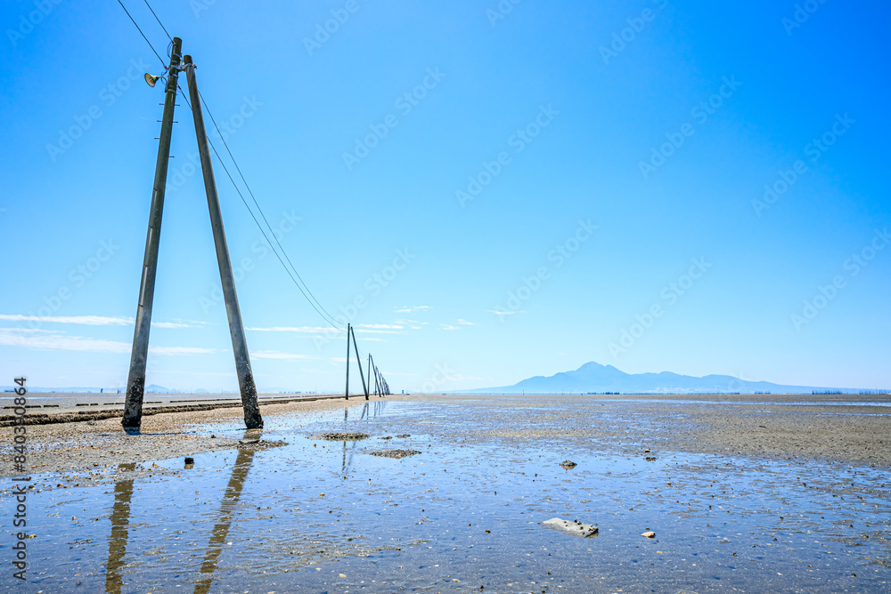 初夏の岱明海床路 熊本県玉名市 Taimei undersea road in early summer. Kumamoto Pref, Tamana City. 初夏の岱明海床路 熊本県玉名市 Taimei undersea road in early summer. Kumamoto Pref, Tamana City.
