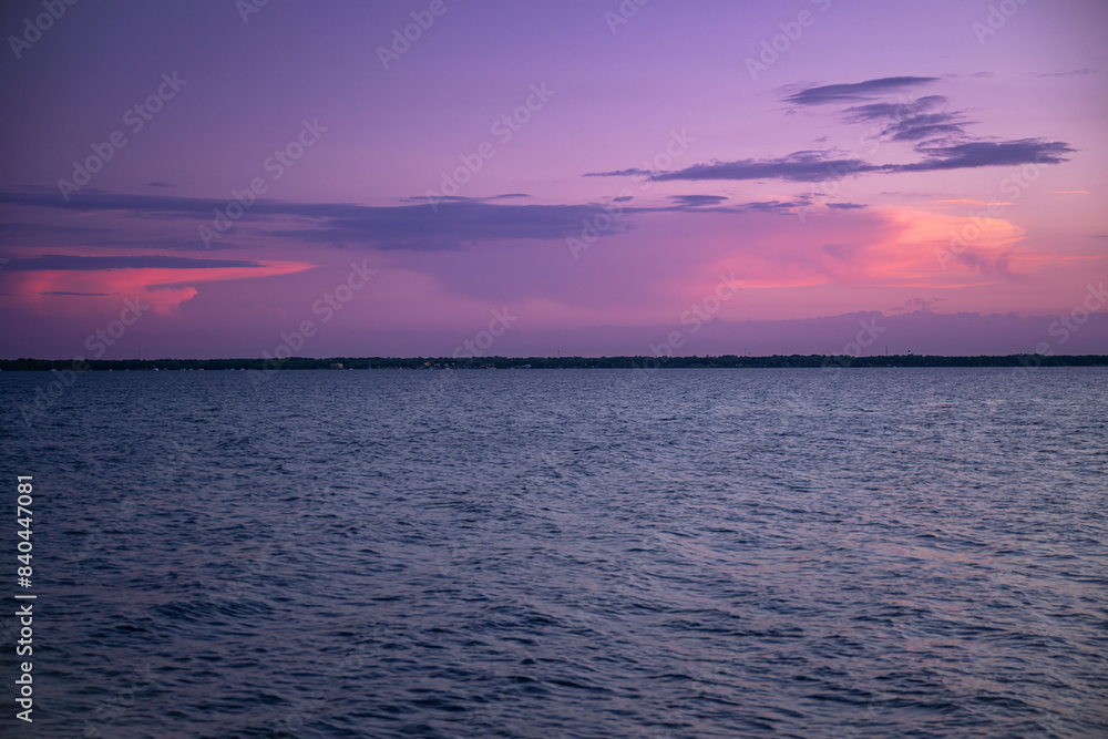 Naklejka premium sunset on the river