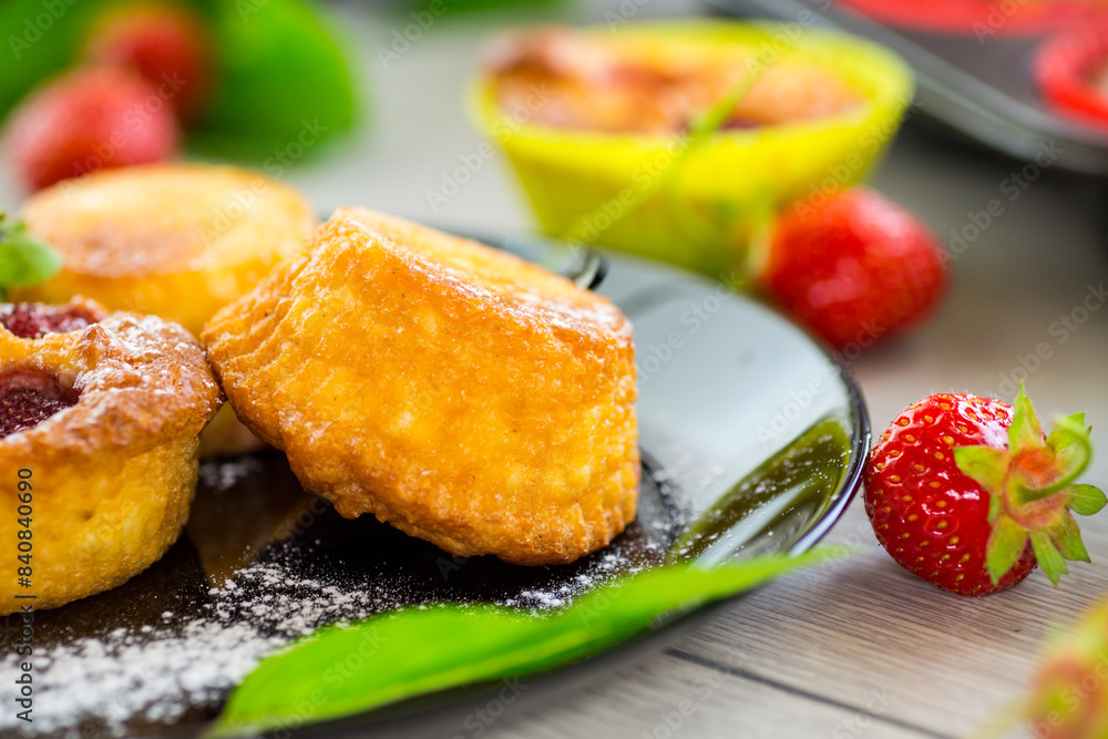 Sweet curd muffins with strawberry filling Sweet curd muffins with strawberry filling