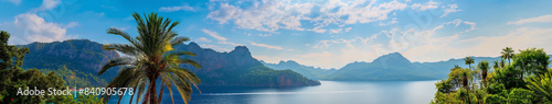 A beautiful view of a lake with mountains in the background