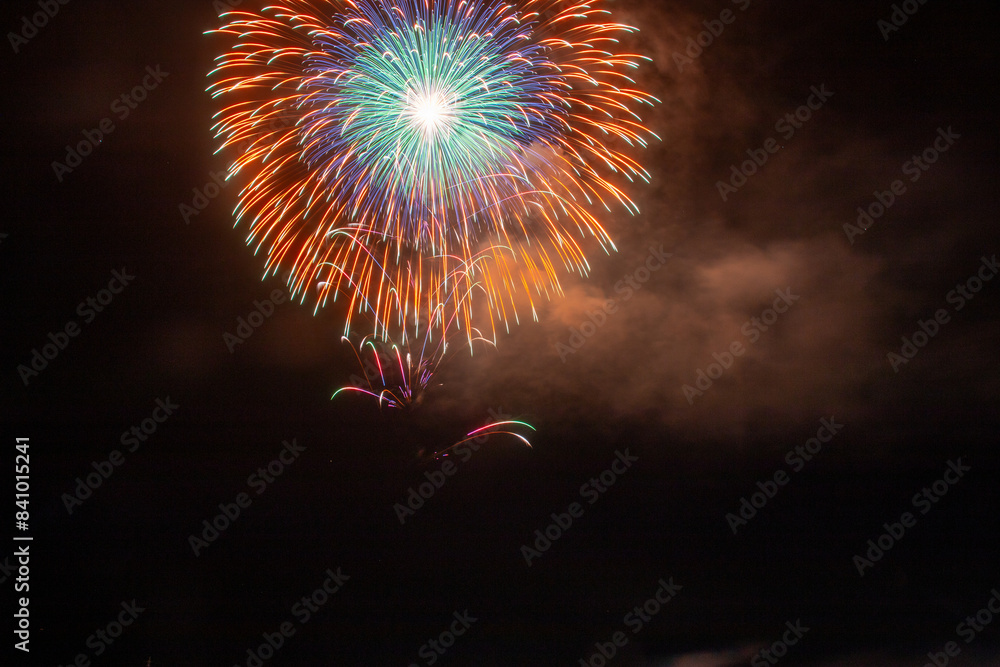 春の日本の花火