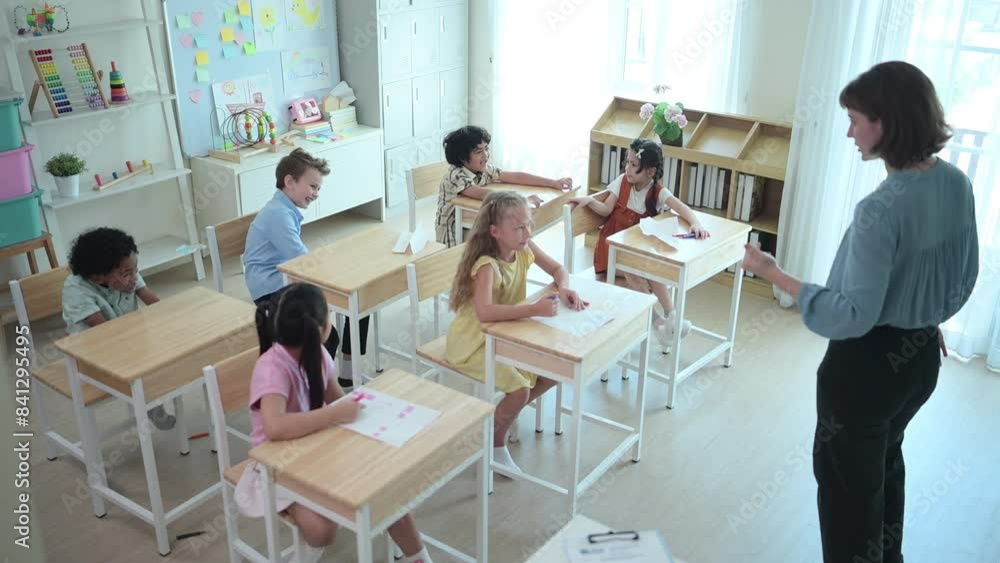 Teachers are fed up with children's mischievous behavior in the classroom. Teachers are fed up with children's mischievous behavior in the classroom.