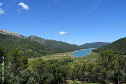 Naturaleza, paisaje, lago, cielo, árboles, montañas, medio ambiente