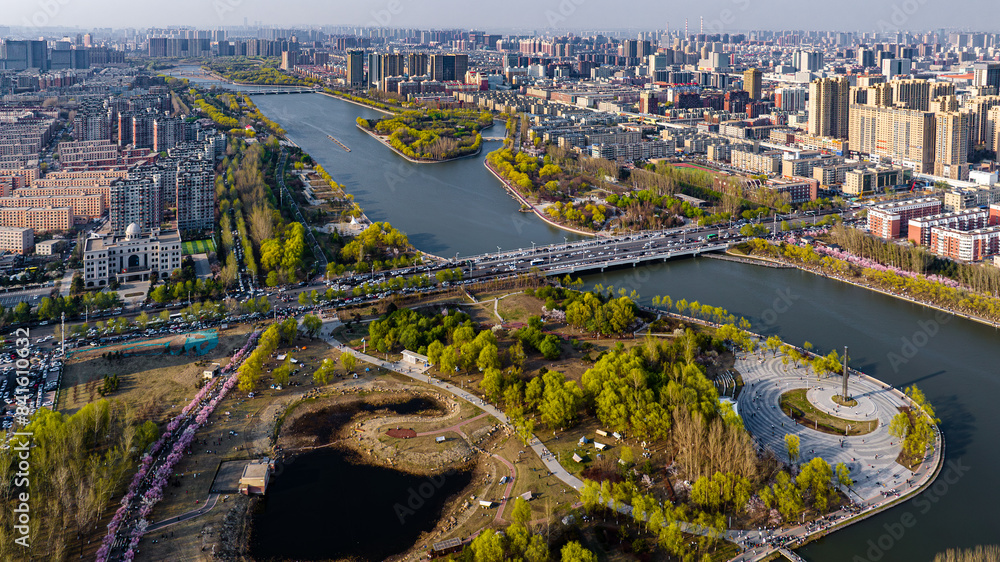Fototapeta premium Spring scenery of Yitong River in Changchun, China
