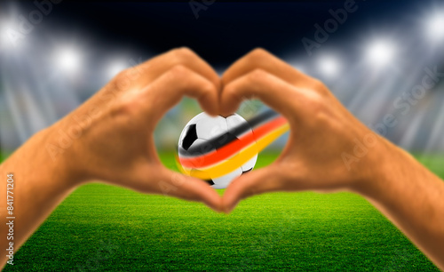 Herzhand zur Fussball EM 2024 in Deutschland