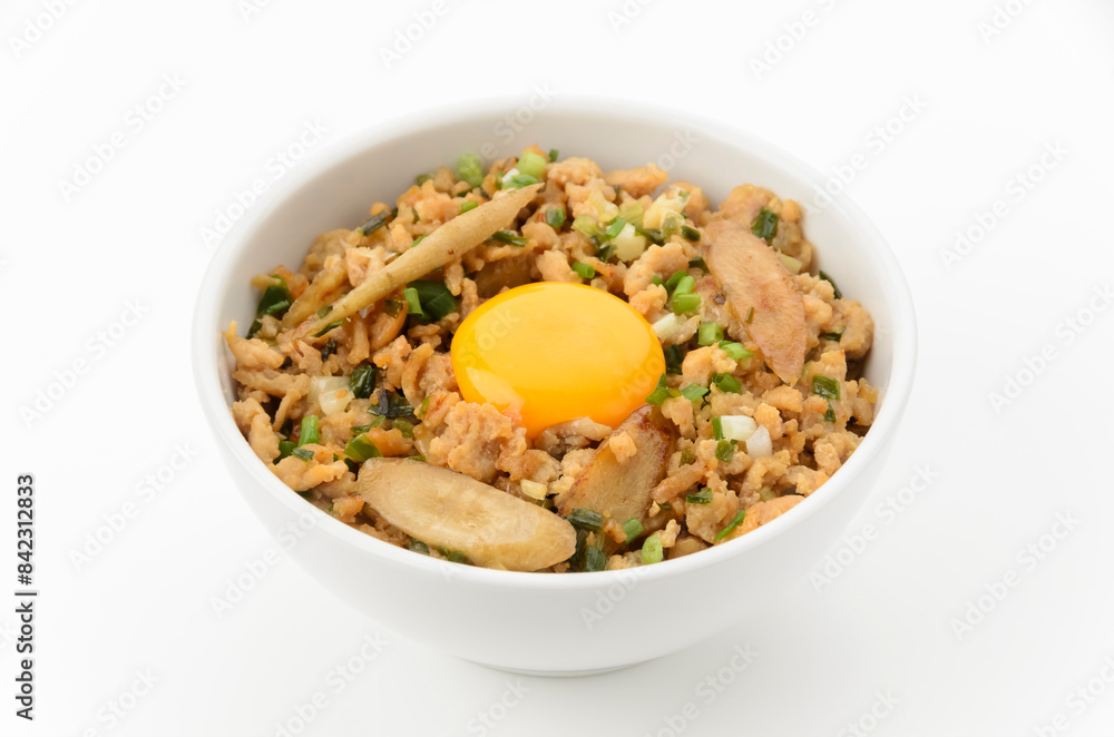 ごぼう入り鶏そぼろ丼卵黄のせ ごぼう入り鶏そぼろ丼卵黄のせ
