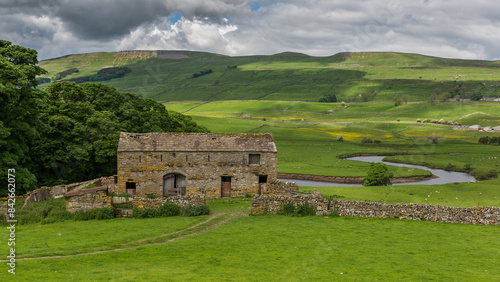 Yorkshire Dales National Park, abandoned farm house