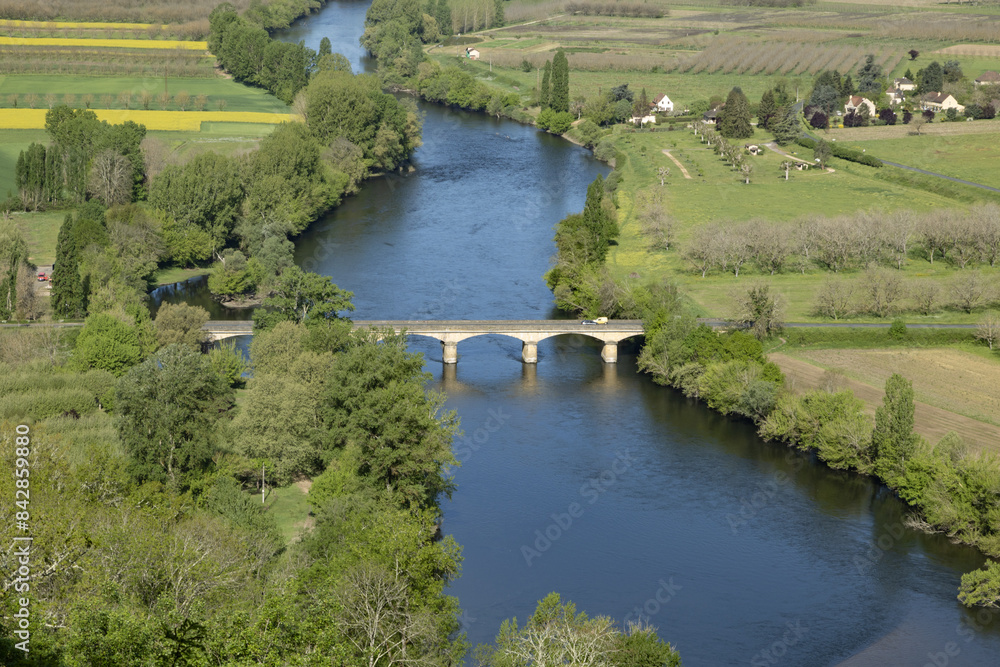 Obraz premium Fleuve La dordogne vu du panorama du village de Domme